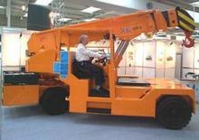 Промислові пересувні крани Valla 250 D