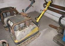 Реверсивні віброплити Wacker DPU 4045 H-AP