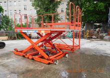 Робочі платформи для будівельних риштувань Steinweg Mauerlift LT