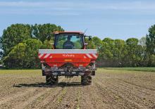 розкидач добрив Kubota DSX 2800 hydr 