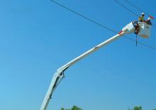 Причіпні підйомники з шарнірною стрілою Altec AN32E