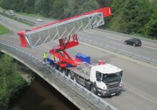 Причіпні підйомники з шарнірною стрілою Moog MBI 175-1,5/S