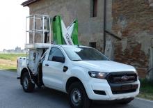 Причіпні підйомники з шарнірною стрілою Comet PICK-UP X4-14 