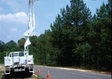 Причіпні підйомники з шарнірною стрілою Altec TA41M-T46