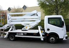 Причіпні підйомники з шарнірною стрілою Klubb VAT 60 NE