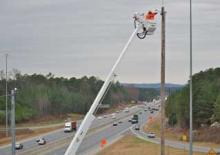 Автовишки з телескопічною стрілою Altec ALB37PE