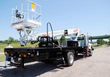 Автовишки з телескопічною стрілою Elliott Equipment G85F HiReach