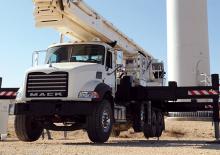 Автовишки з телескопічною стрілою Bronto Skylift S230XDT