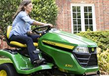 Газонокосарки, газонні та садові трактори John Deere X330