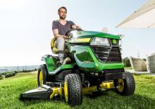 Газонокосарки, газонні та садові трактори John Deere X380