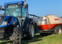 Самохідні польові обприскувачі New Holland Defender 3000