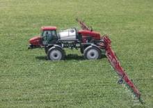 Самохідні польові обприскувачі Case IH Patriot 3330