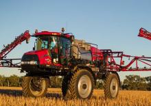 Самохідні польові обприскувачі Case IH Patriot 4430