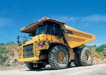 Самоскиди із жорсткою рамою Caterpillar 775 D