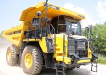 Самоскиди із жорсткою рамою Komatsu HD325-8E0