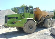 Шарнірні самоскиди Terex 2566B