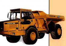 Шарнірні самоскиди Volvo A25B (4x4)