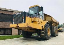 Шарнірні самоскиди Caterpillar D400