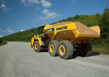 Шарнірні самоскиди Komatsu HM300-5E0