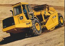 Скрепери John Deere Construction 762B