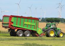Спрощені причепи для силосу Strautmann Giga-Vitesse CFS 4002 DO