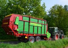 Спрощені причепи для силосу Strautmann Zelon CFS 360
