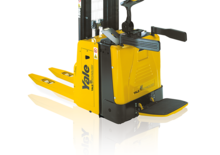 Палетні штабелери Stand Up Rider Platform Yale MS15X