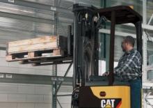 Палетні штабелери Stand Up Rider Platform Caterpillar NSR12N