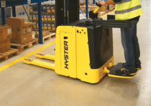 Палетні штабелери Stand Up Rider Platform Hyster S 1.5 S-SL
