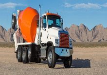 стійке шасі Freightliner 114SD 162 Crew Cab Detroit DD13