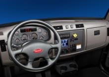 стійке шасі Peterbilt 325 PACCAR PX-7