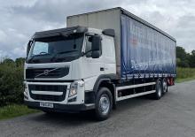 стійке шасі Volvo Trucks FM11.330 6x2 Pusher Rigid