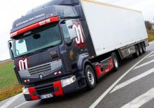 Тягачі Renault PREMIUM 450.44 6x4