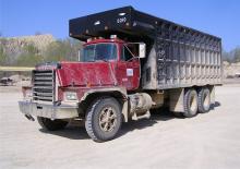 стійке шасі Mack RD890SX CA49 E7-350 E-TECH 6x4