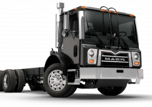 стійке шасі Mack TerraPro 64R Day Cab MP8