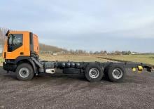 стійке шасі Iveco Trakker AD380T41W