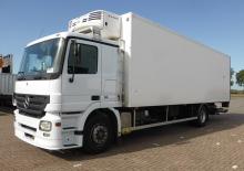 Тягачі Mercedes-Benz Axor 1832 LS EEV