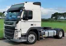 Тягачі Volvo Trucks FM 460