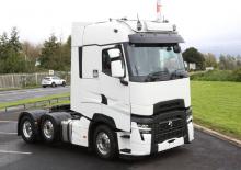 Тягачі Renault T 520.26 HIGHCAB 6X2 T TAG E6 (LHD)