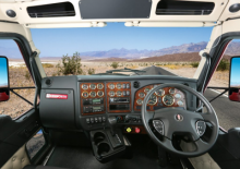 Тягачі Kenworth T656 36” Mid roof X15 8x4