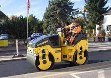 Тандемні вібраційні дорожні катки Bomag BW 138 AD-5
