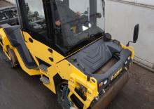 Тандемні вібраційні дорожні катки Bomag BW 154 AD-5