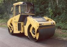 Тандемні вібраційні дорожні катки Bomag BW 161 AD-4
