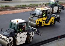 Тандемні вібраційні дорожні катки Bomag BW 202 ADO-5