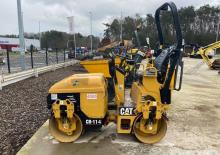 Тандемні вібраційні дорожні катки Caterpillar CB 114