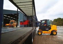 Телескопічні навантажувачі JCB TLT30D-HL