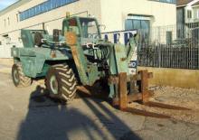 Телескопічні навантажувачі Italmacchine 2516