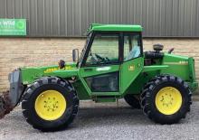 Телескопічні навантажувачі John Deere 4500 TJ