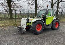Телескопічні навантажувачі Claas Targo K 60