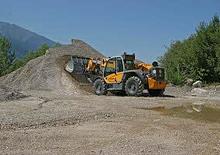 Телескопічні навантажувачі Liebherr TL 441-13